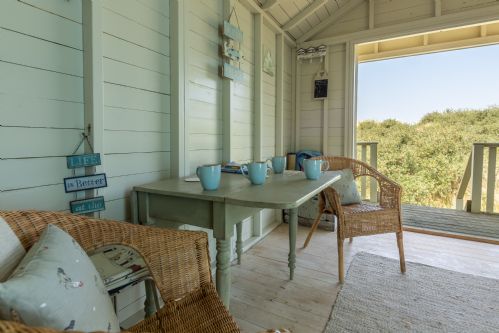 The Hen House (Beach Hut)