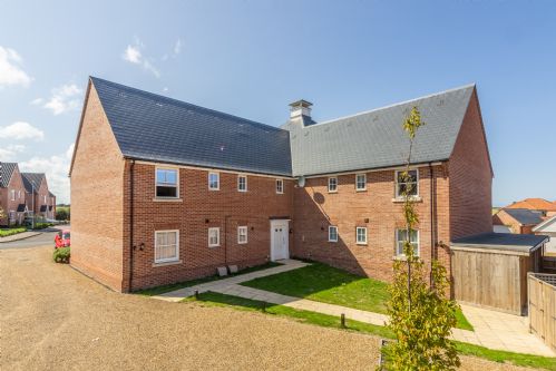 Apartment 5 (Staithe Place)