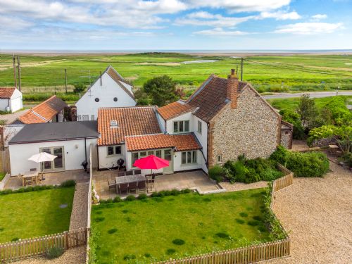 Eastgate Cottage and Hideaway